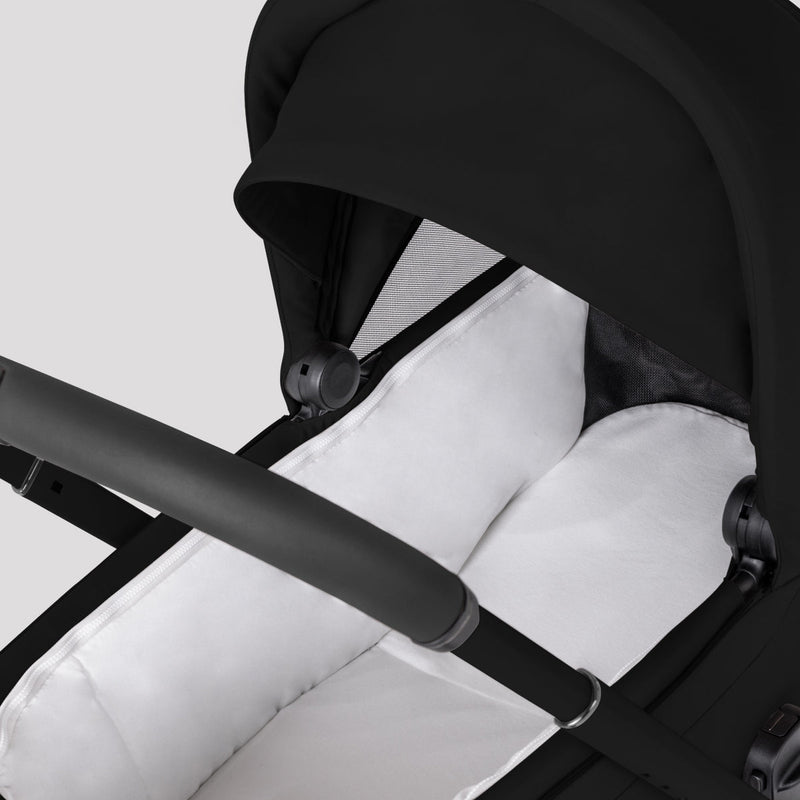Silver Cross Breez Compact Bassinet