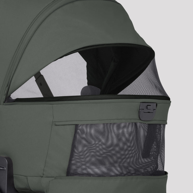 Silver Cross Breez Compact Bassinet