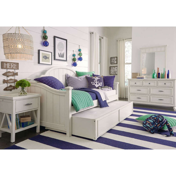 Legacy Classic Kids Lake House Twin Daybed