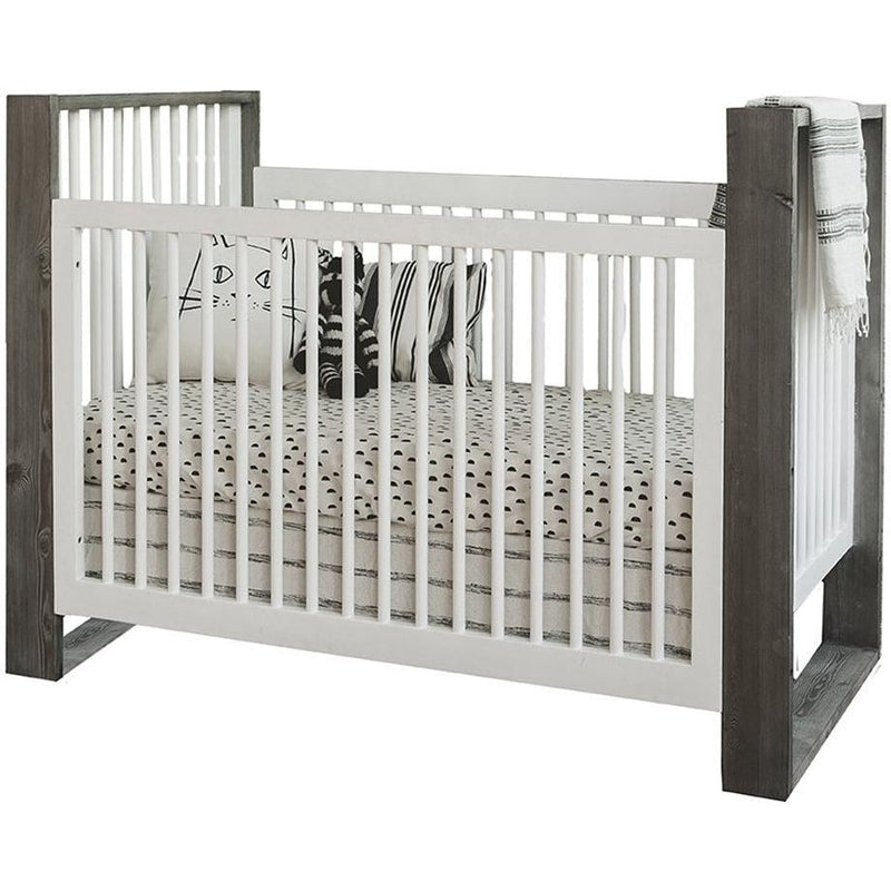 Milk Street True Traditional Crib